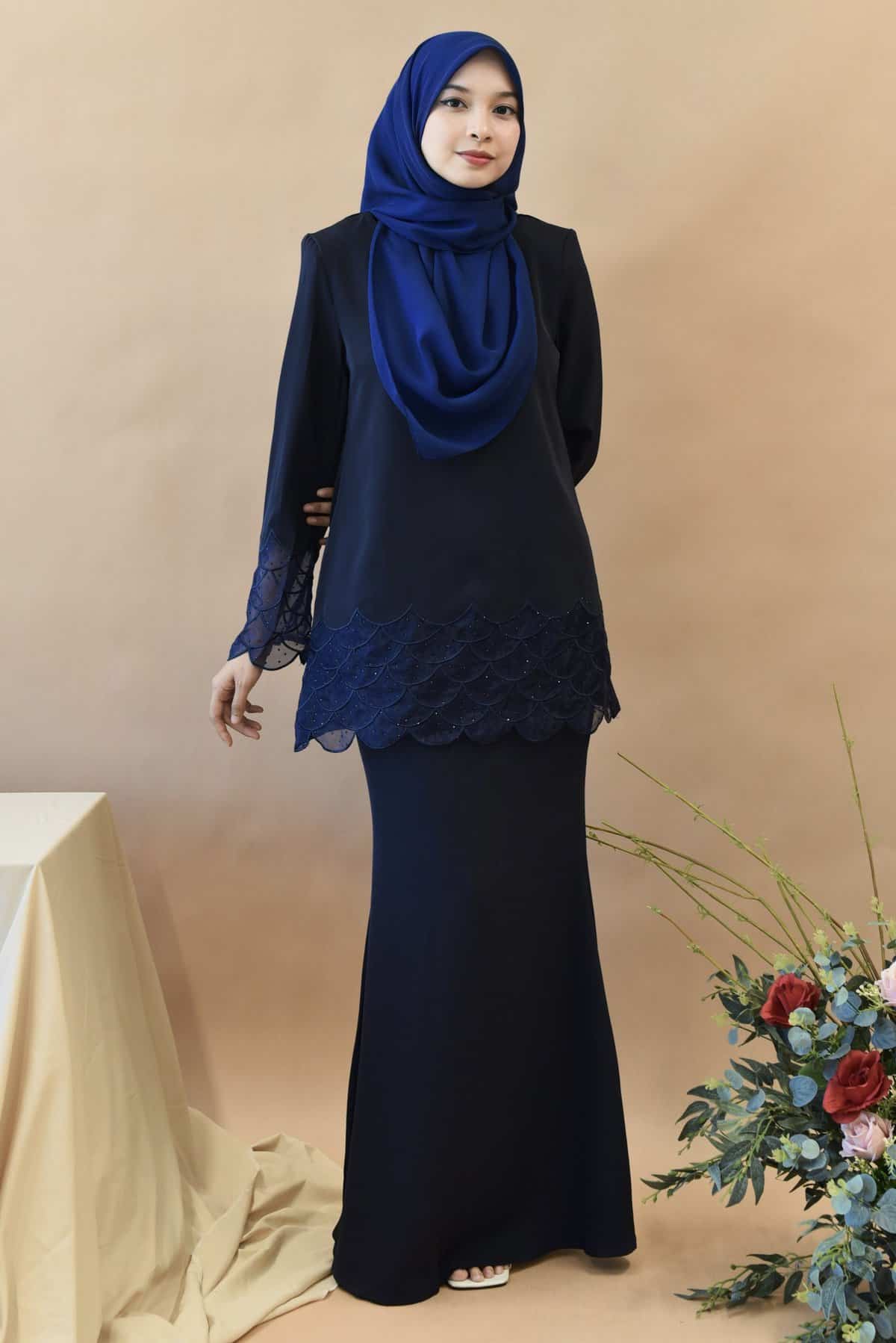 Alisa Kurung - Image 4