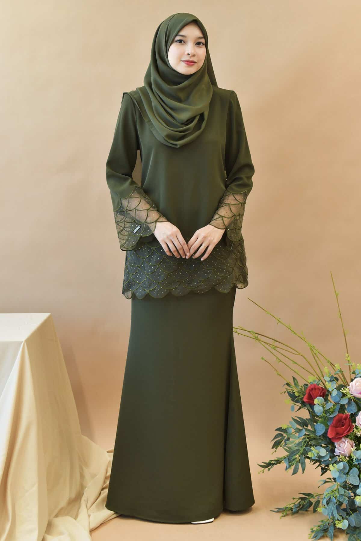 Alisa Kurung - Image 2