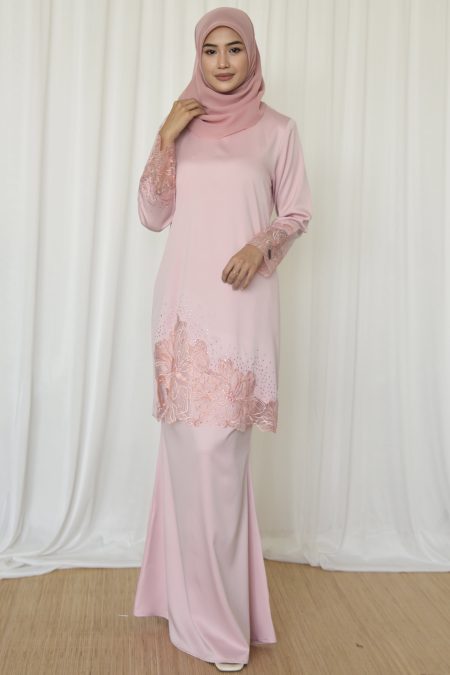 Nada Kurung In Soft Pink
