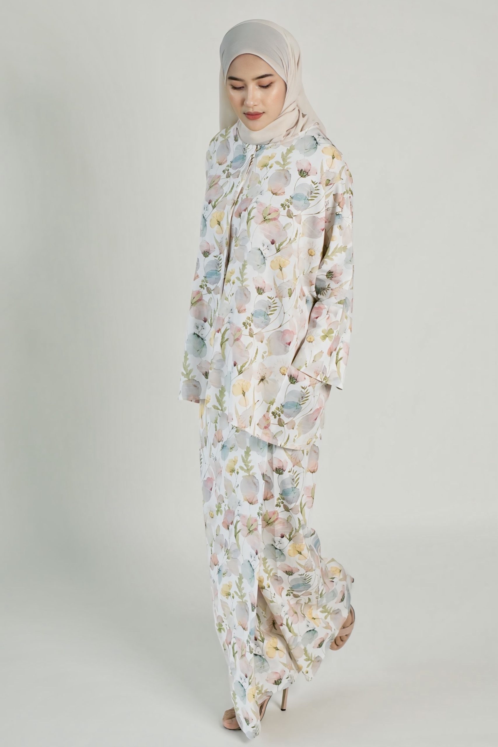 Ayra Kurung in Pink Tulip