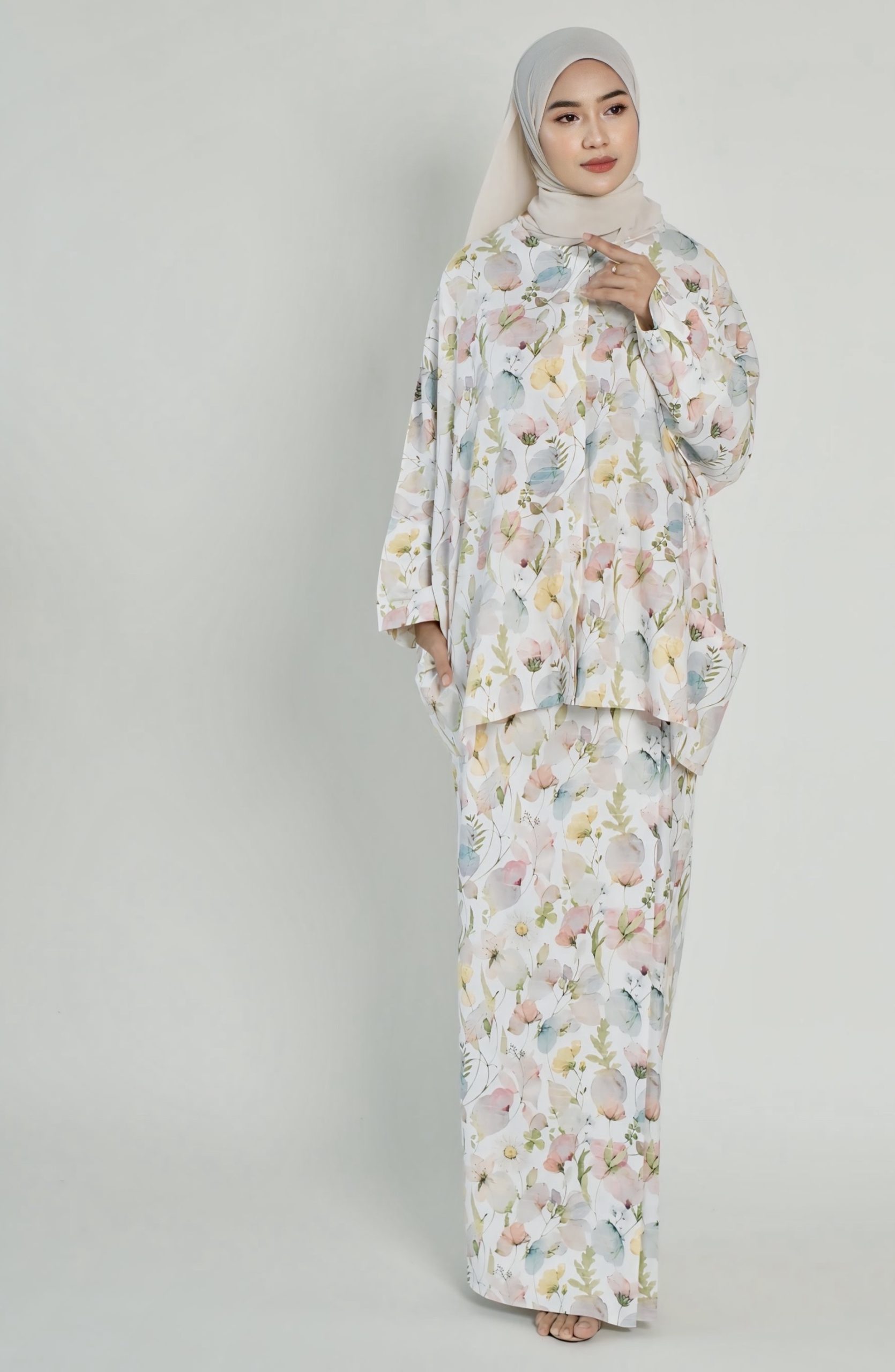 Ayra Kurung in Pink Tulip - Image 3