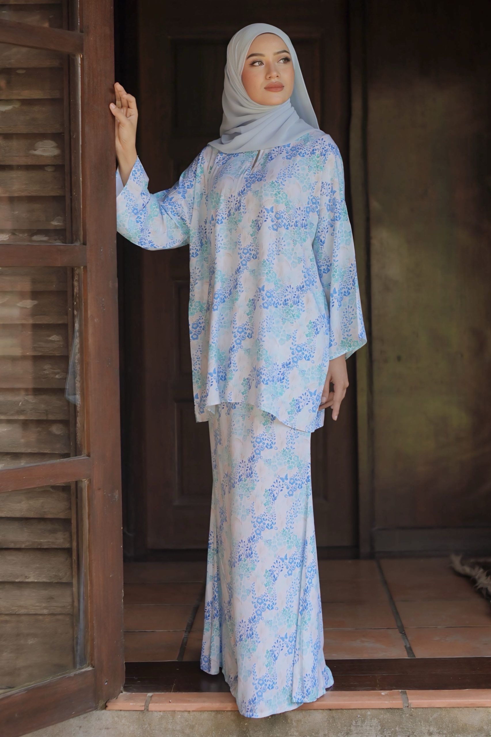 Anggun Kurung in Sweet Blue - Image 2