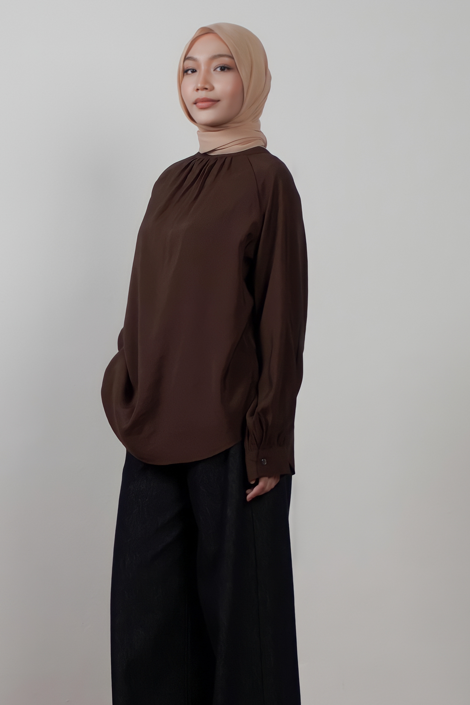 Clarissa Blouse - Image 12