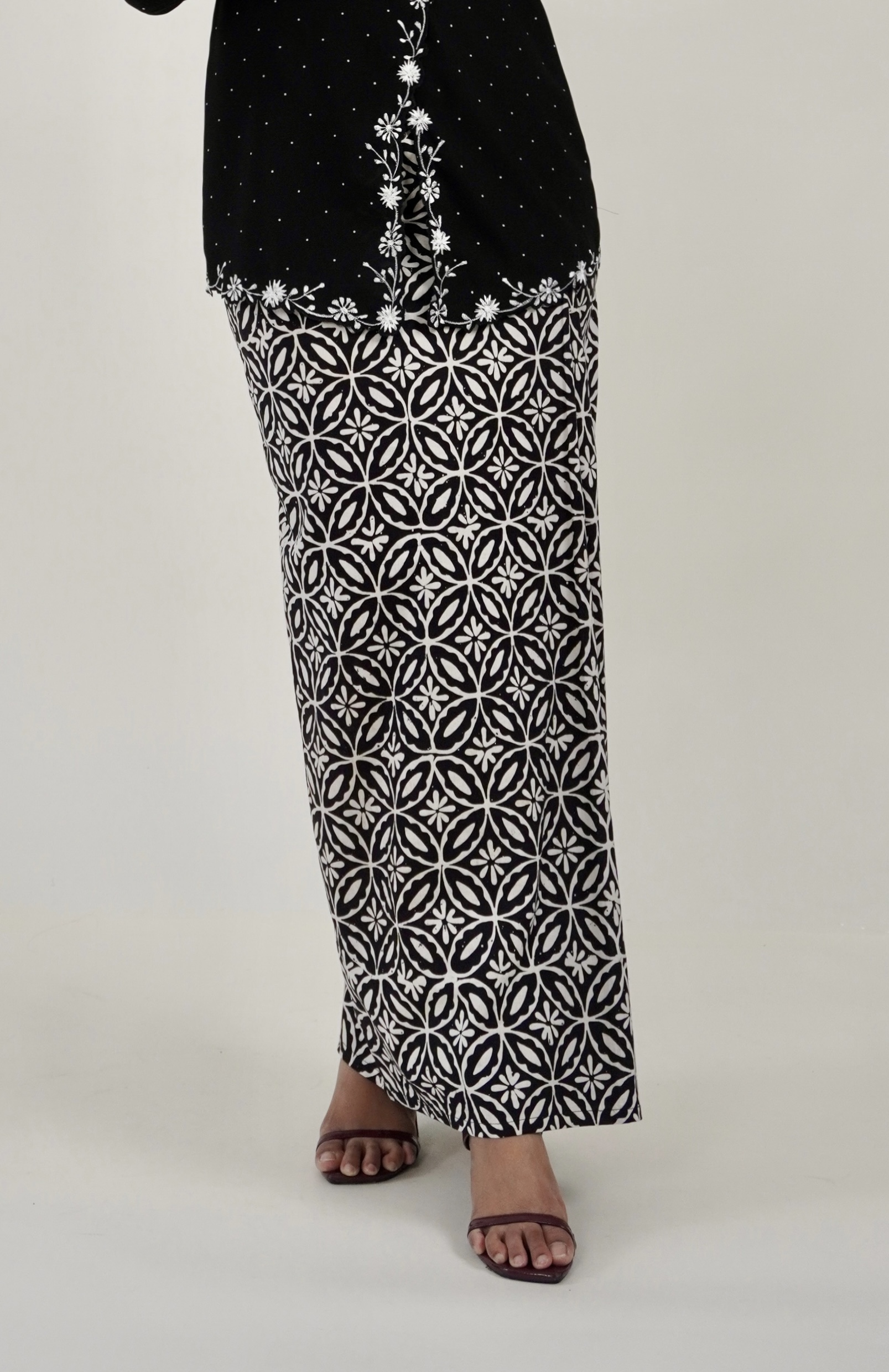Batik Skirt in Monochrome - Image 2