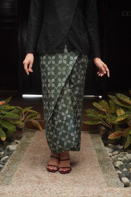 Pareo Bunga Pua in Green