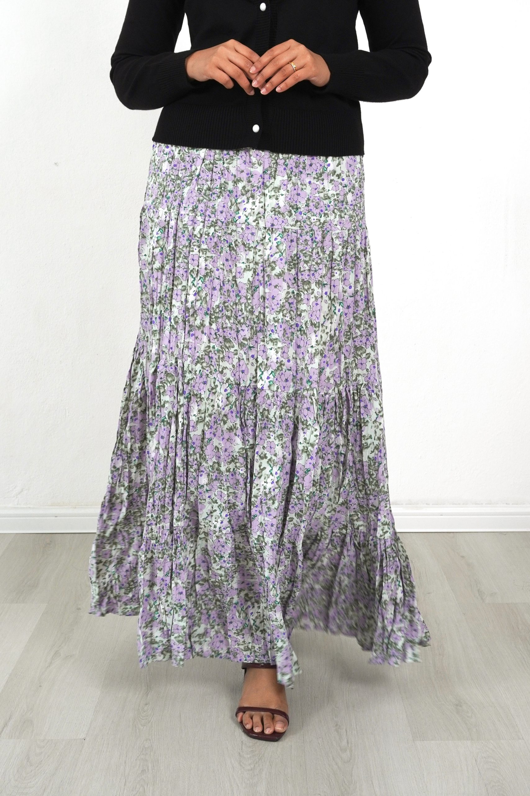 Liora Crepe Skirt - Image 4