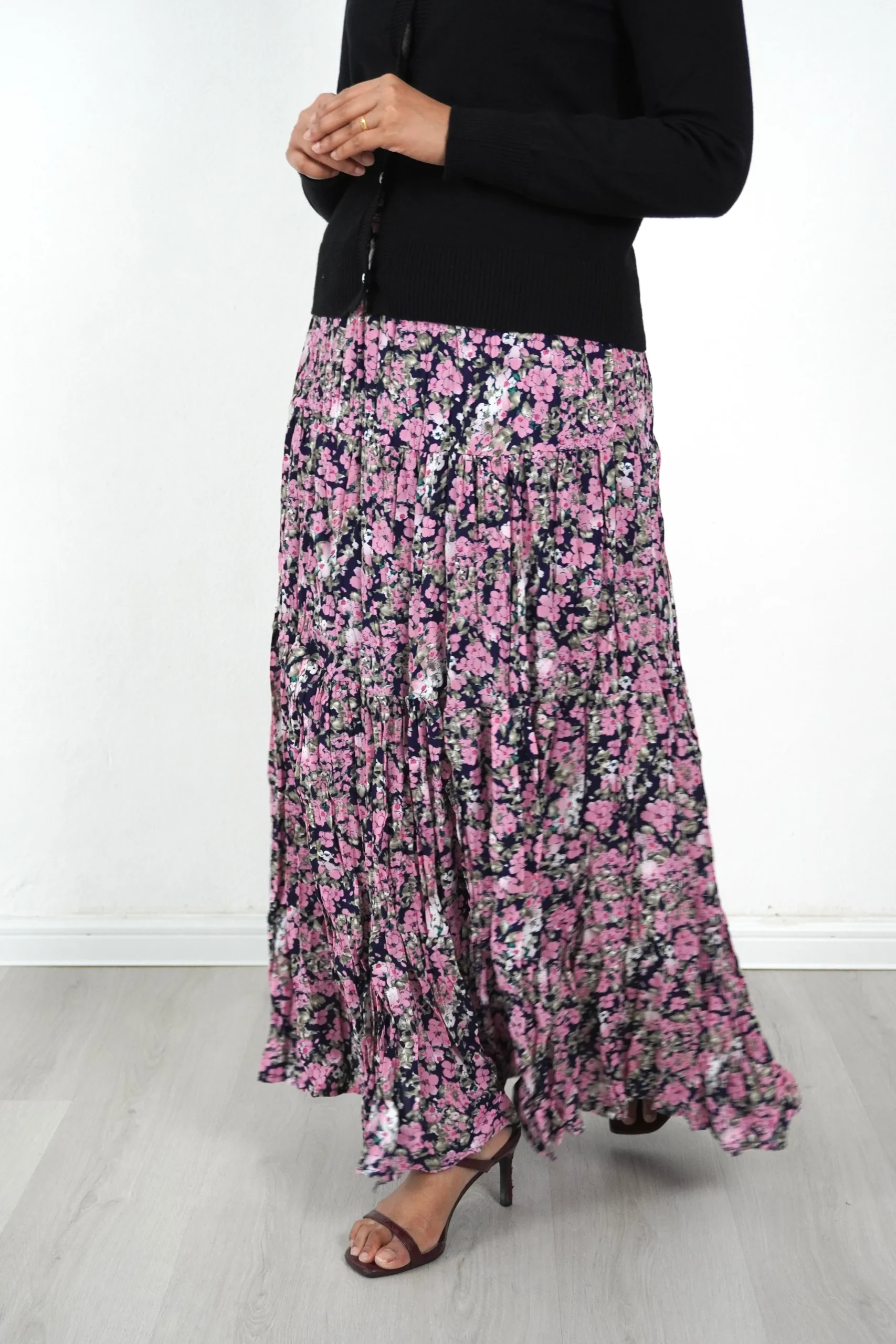 Liora Crepe Skirt - Image 8
