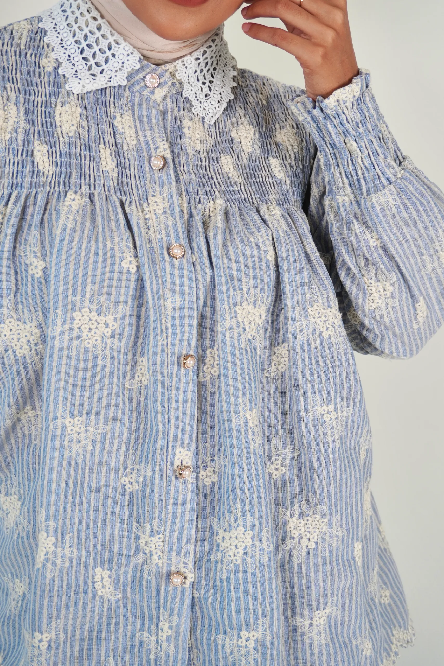Fluer Blouse - Image 11