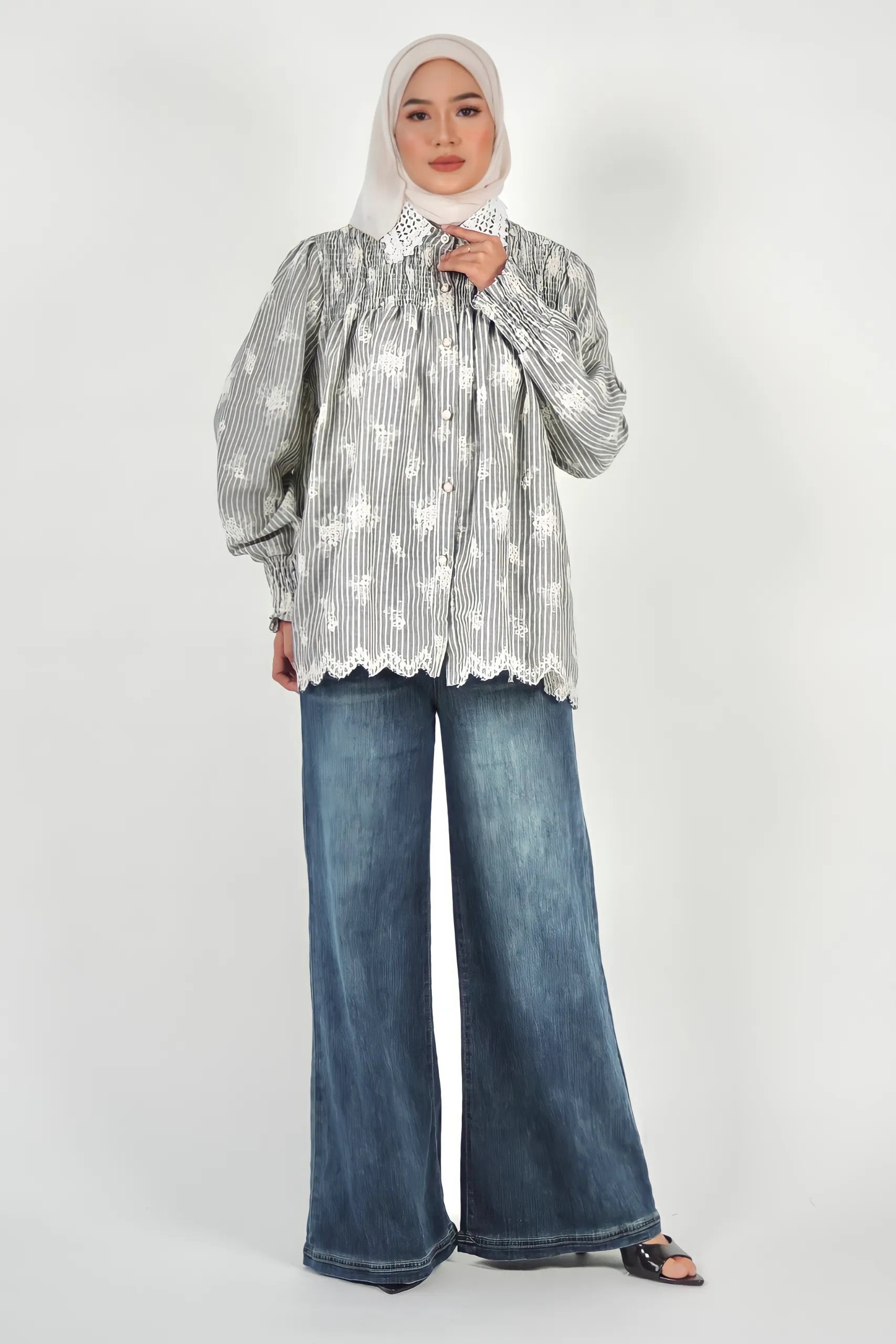Fluer Blouse - Image 5