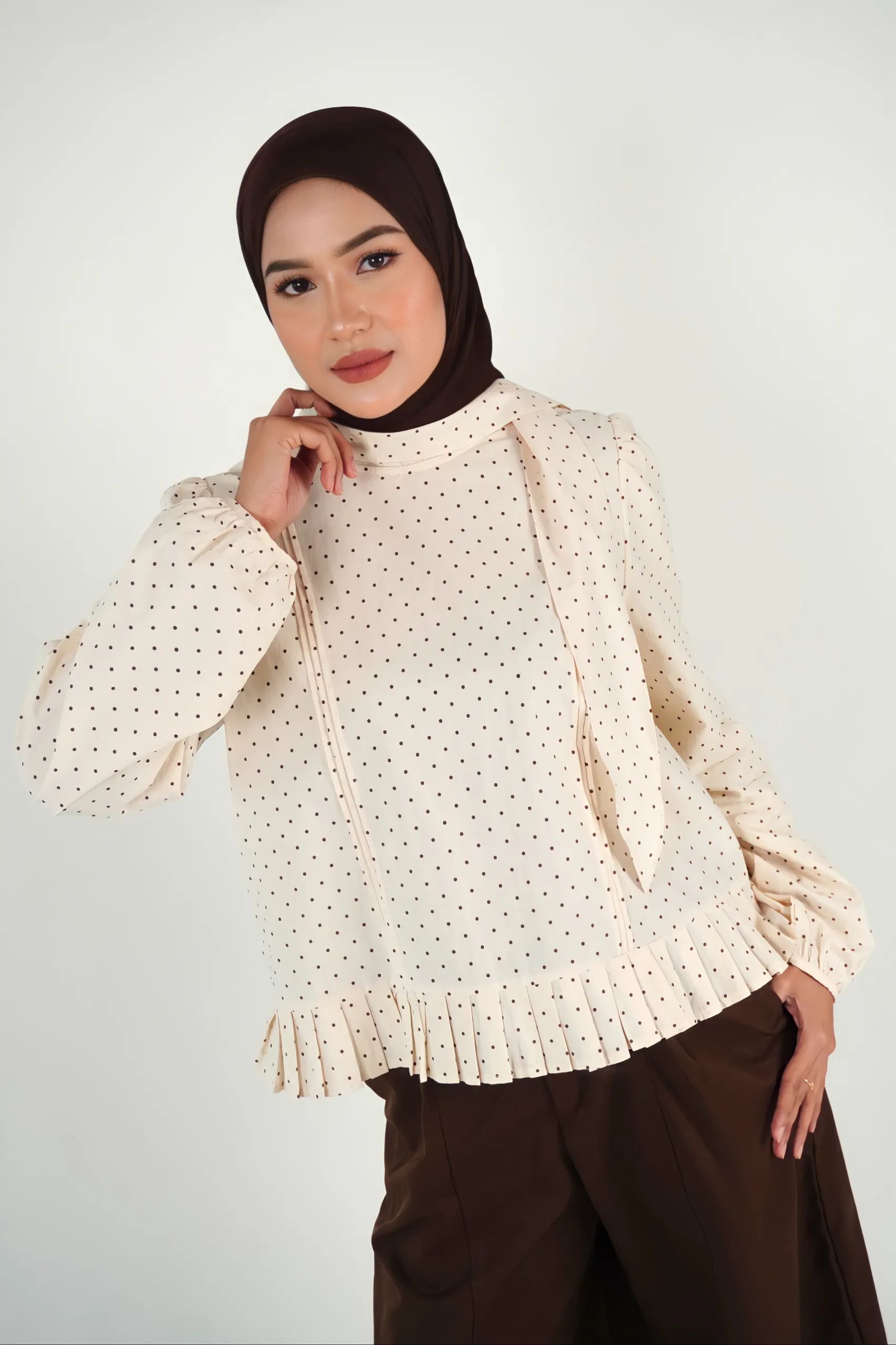 Amora Polka Top