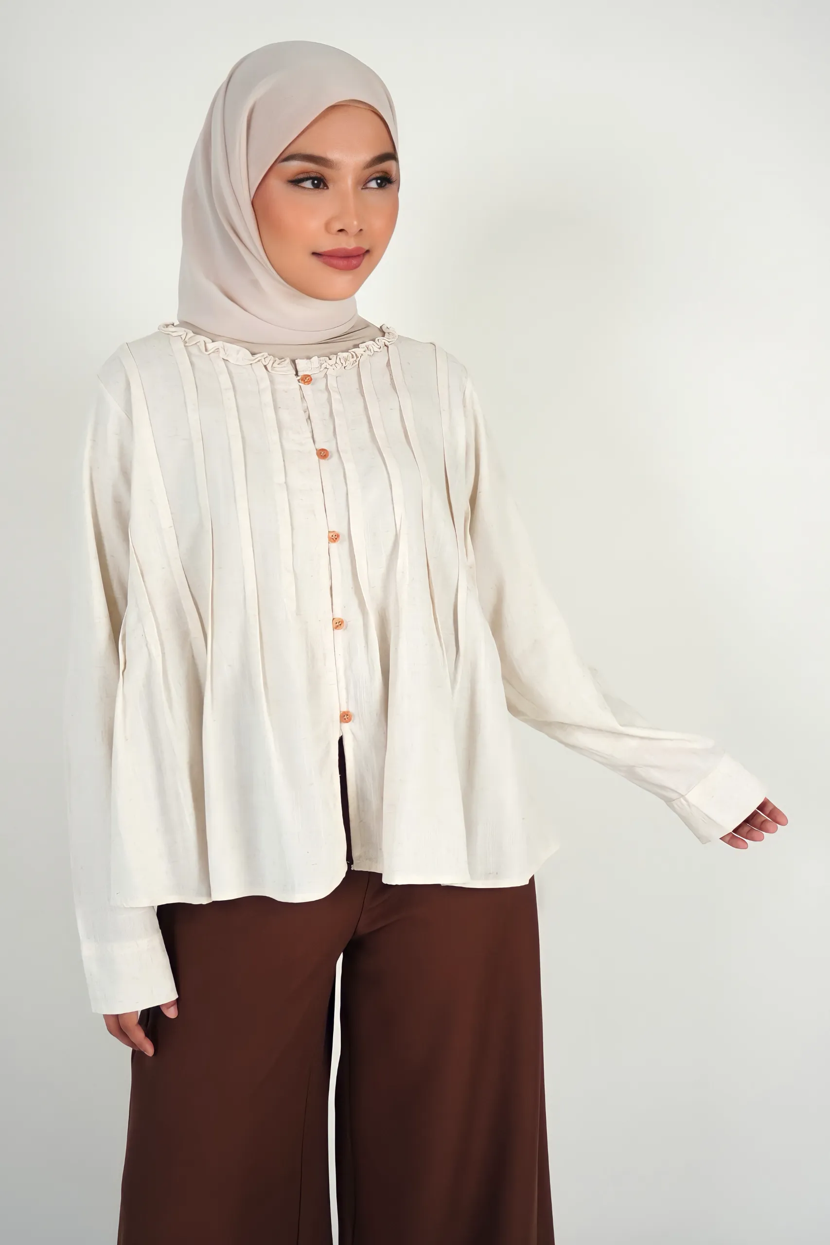 Nitta Button Blouse - Image 6