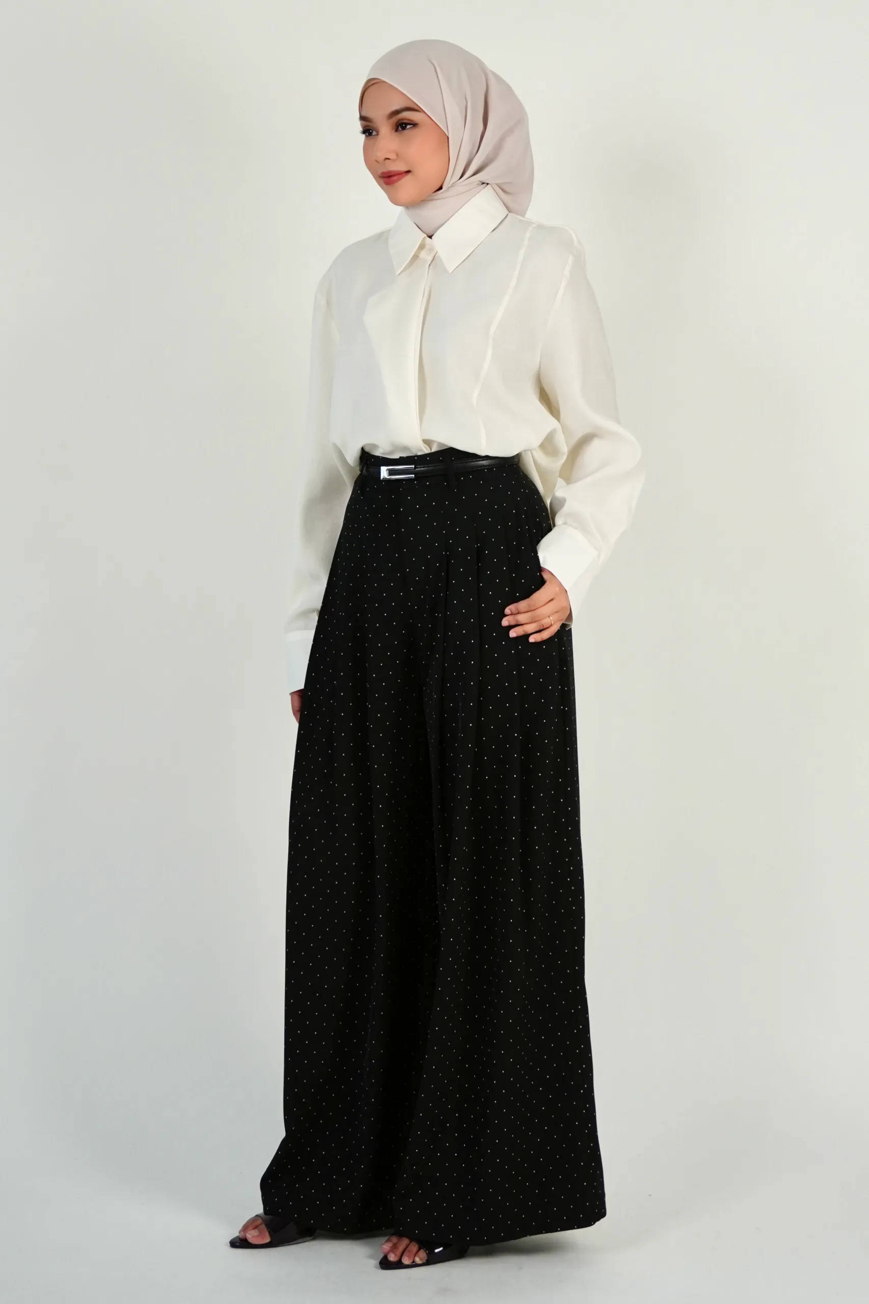 Elara Collar Shirt - Image 10